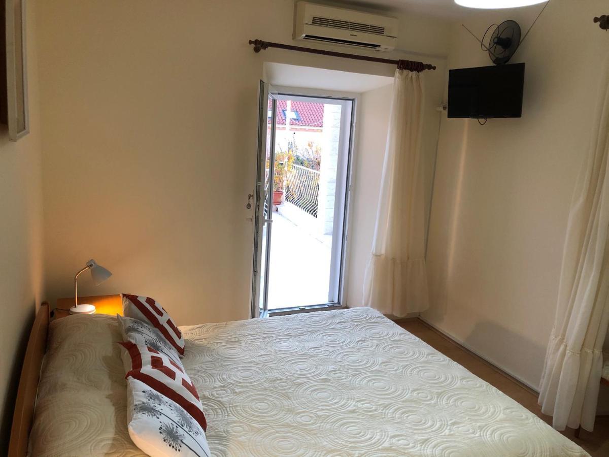 Guest House Katić Dubrovnik Extérieur photo